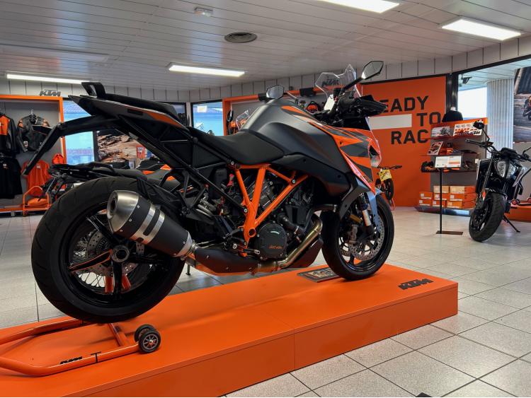 KTM 1290 SUPER DUKE GT 2024 TECH PACK | 200KMS | 269€/MOIS