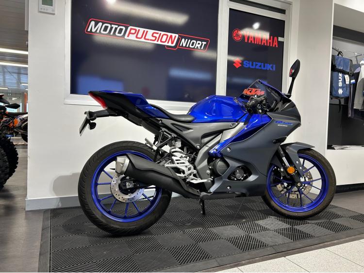 YAMAHA YZF-R 125 | 3900KMS | 109€/MOIS