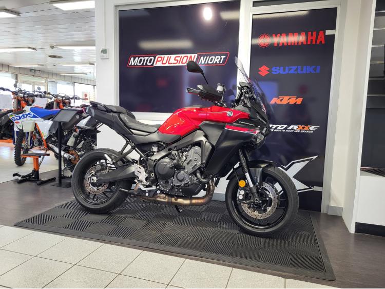 YAMAHA TRACER 9 Y-AMT 2025 | 1500KMS | 199€/MOIS