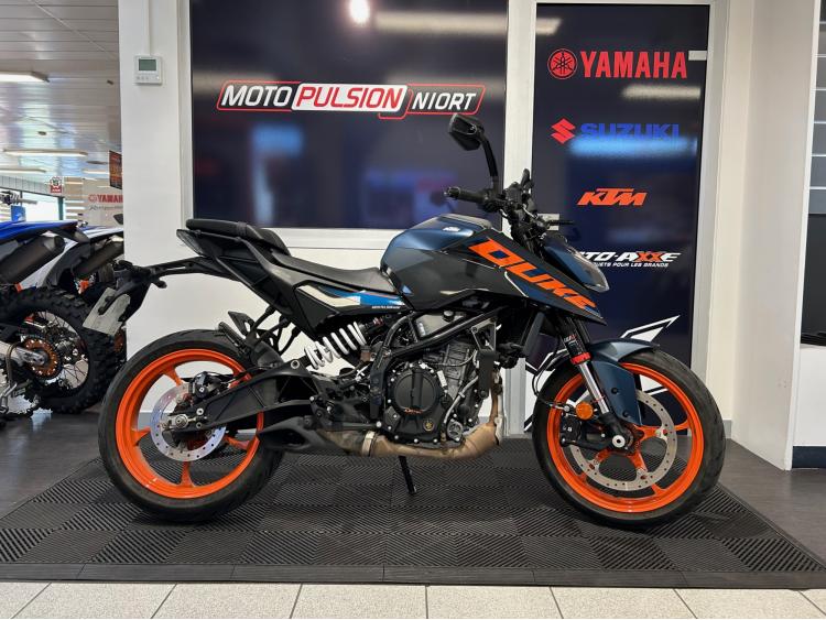 KTM 125 DUKE 2024 BLEU | 10300KMS | 79€/MOIS