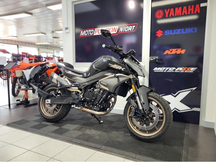 CF MOTO 800 NK