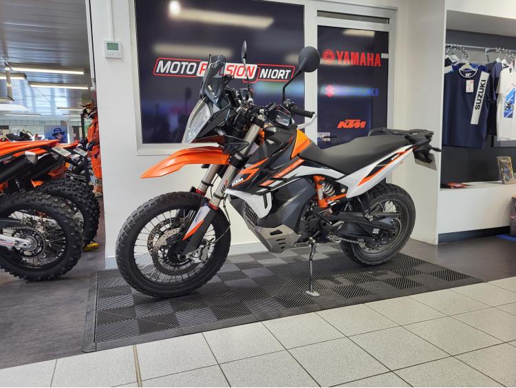 KTM 890 ADVENTURE R