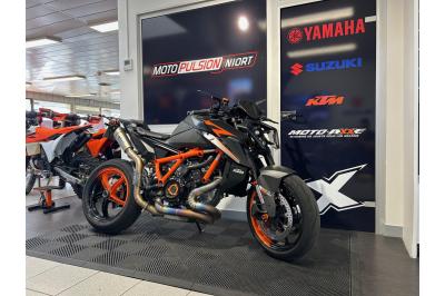 KTM 1390 SUPER DUKE R