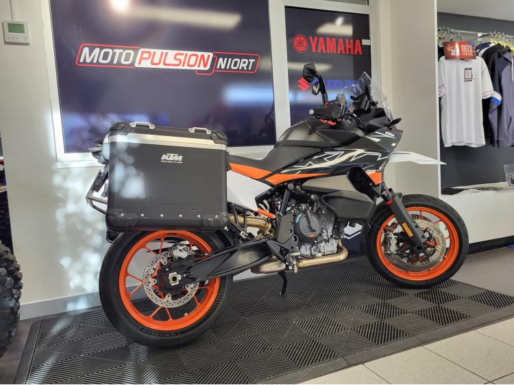 KTM 890 SMT