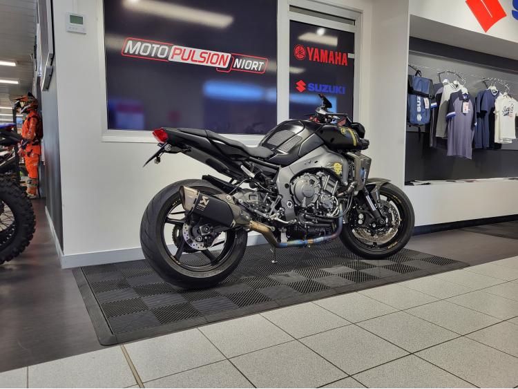YAMAHA MT-10 2022 | 9000KMS | 219€ /MOIS